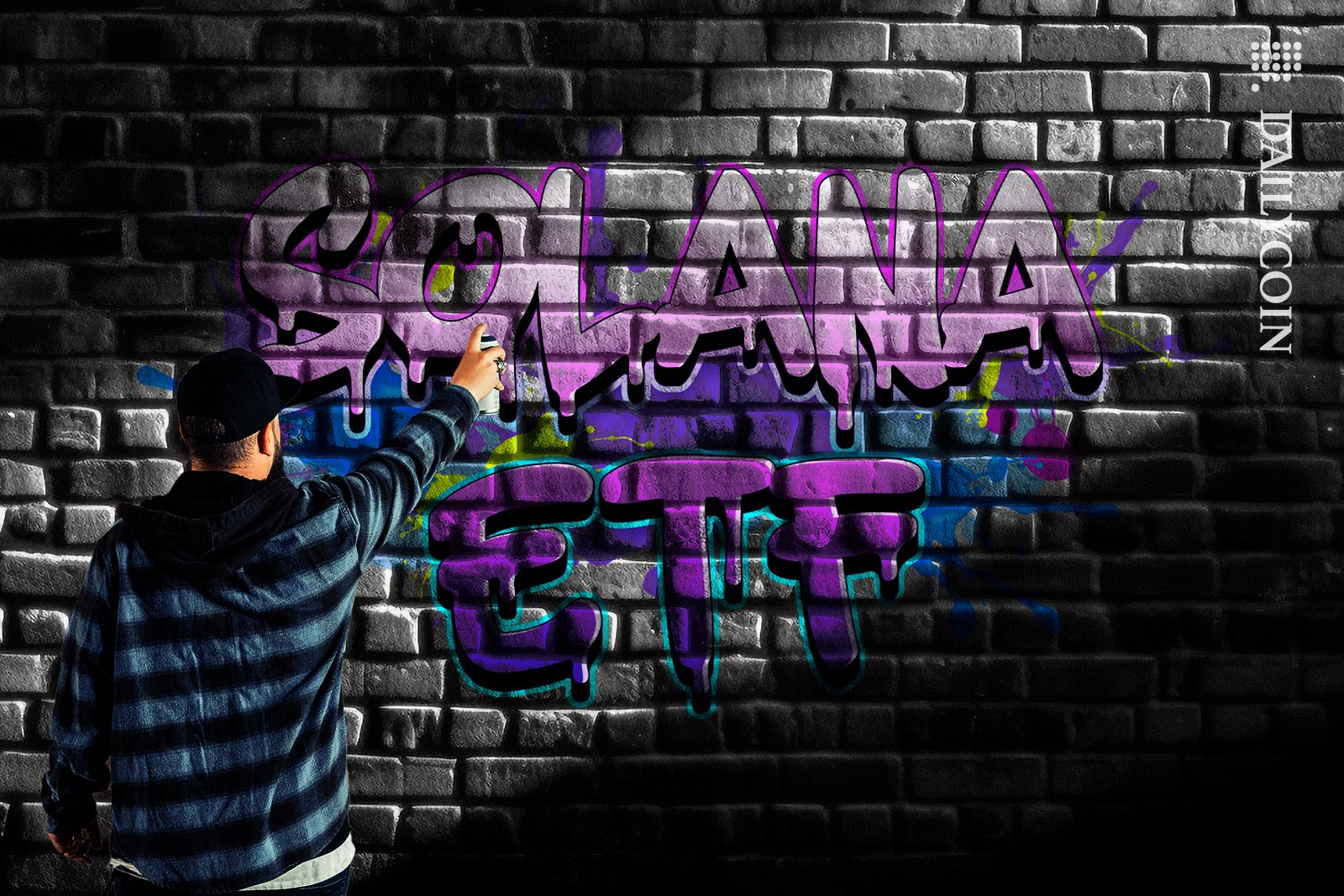 Guy paiting graffiti on a wall saying Solana ETF.